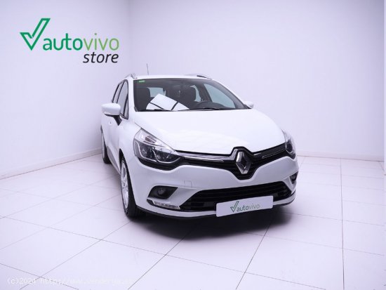  Renault Clio SPORT TOURER LIMITED 0.9 TCE 90 CV 5P - Sant Boi de Llobregat 