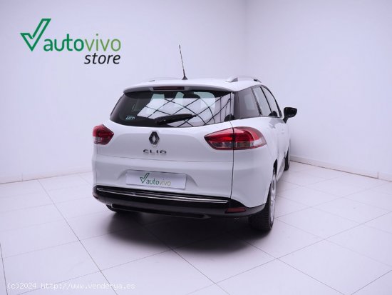 Renault Clio SPORT TOURER LIMITED 0.9 TCE 90 CV 5P - Sant Boi de Llobregat