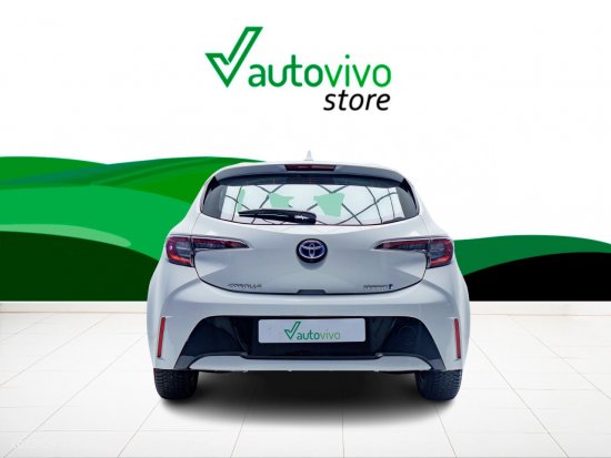 Toyota Corolla BUSINESS 1.8 HYBRID 122 CV E-CVT 5P - Sant Boi de Llobregat