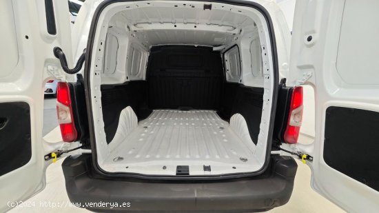 Citroën Berlingo  Furgon BLUE 1.5HDCI 100CV TALLA M - QUART DE POBLET