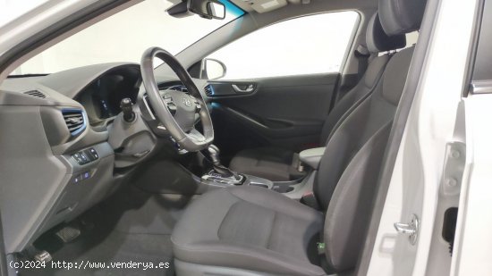 Hyundai IONIQ 1.6 GDI HEV Klass DCT - QUART DE POBLET