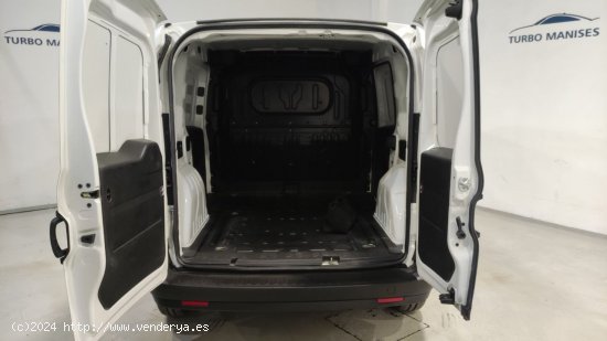 Opel Combo furgon CARGO FURGON 1.3CDTI 95CV L1H1 - QUART DE POBLET