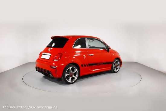 Abarth 500 1.4 TURBO T-JET 595 107KW 3P - 