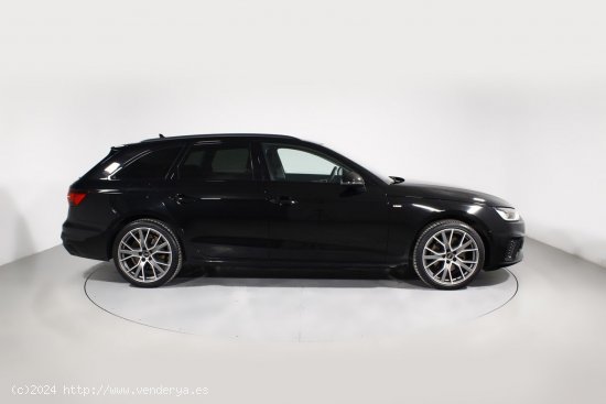 Audi A4 Avant 35 TDI Black line S tronic - 