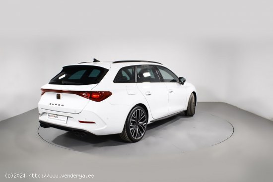 Cupra León fam. 2.0 TSI 228KW VZ DSG 4WD SP 5P - 