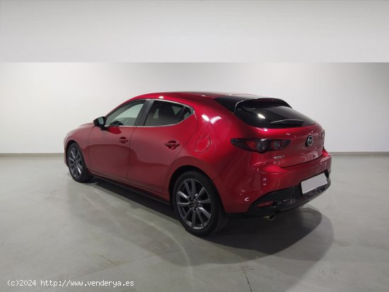 Mazda 3 2.0 SKYACTIV-G 88KW EVOLUTION 5P - 