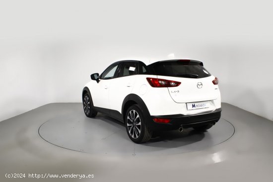 Mazda CX-3 2.0 G 89KW EVOLUTION 2WD 5P - Barcelona