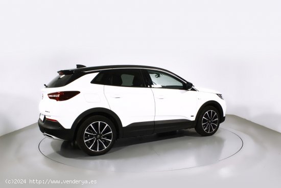 Opel Grandland X 1.6 TURBO ULTIMATE AUTO PHEV 4X4 5P - 