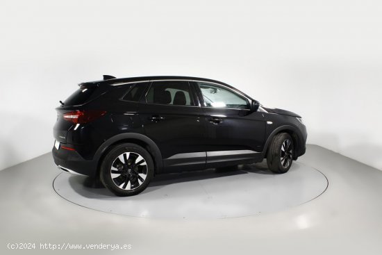 Opel Grandland X 1.6 TURBO ULTIMATE AUTO PHEV 4X4 5P - Barcelona