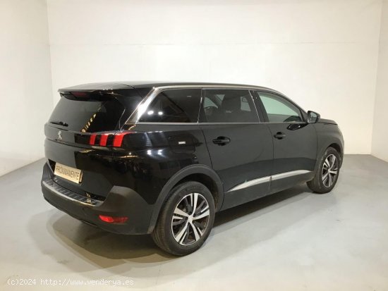 Peugeot 5008 1.5 BLUEHDI 96KW S&S ALLURE AUTO 5P 7 Plazas - 