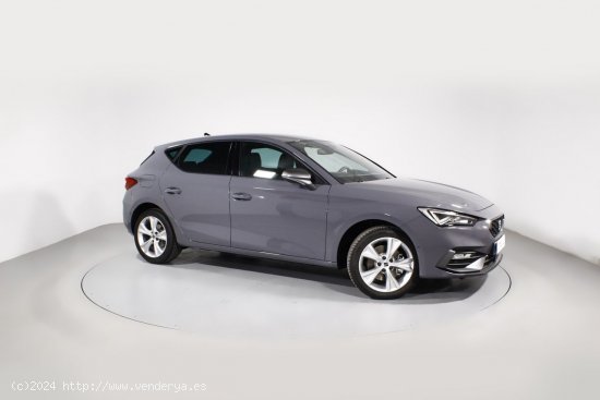 Seat Leon 1.4 E-HYBRID S - 