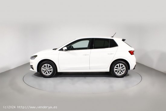 Skoda Fabia SELECTION 1.0 MPI 59KW (80CV) MANUAL 5 VEL. - 