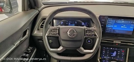 SsangYong Torres 1.5 G15T LIFE AUTO 5P - 