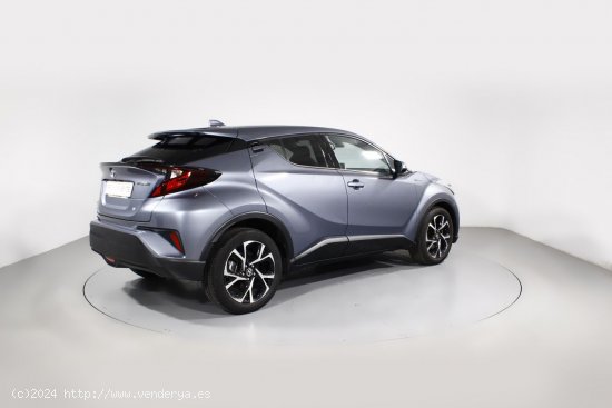 Toyota C-HR 1.8 VVT-I HYBRID ADVANCE AUTO 5P - Barcelona