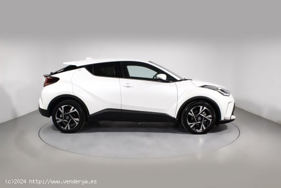 Toyota C-HR 2.0 VVT I-HYBRID ADVANCE AUTO 5P - 