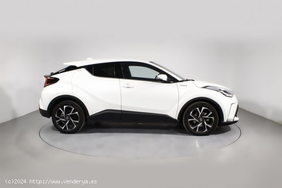 Toyota C-HR 2.0 VVT I-HYBRID ADVANCE AUTO 5P - Barcelona