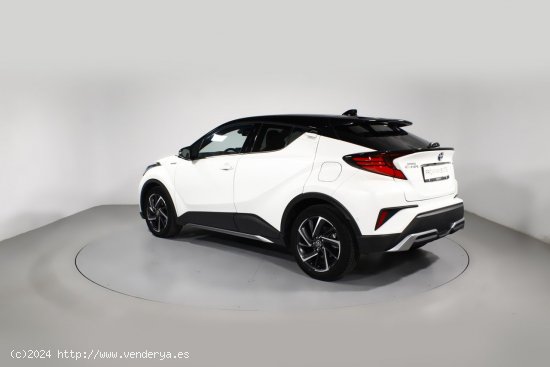 Toyota C-HR 2.0 VVT I-HYBRID DYNAMIC AUTO 5P - 