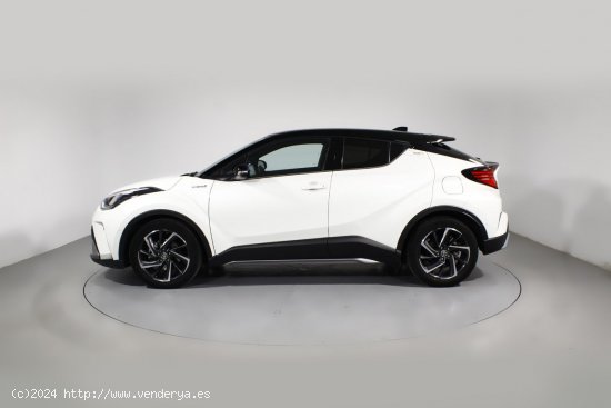 Toyota C-HR 2.0 VVT I-HYBRID DYNAMIC AUTO 5P - 