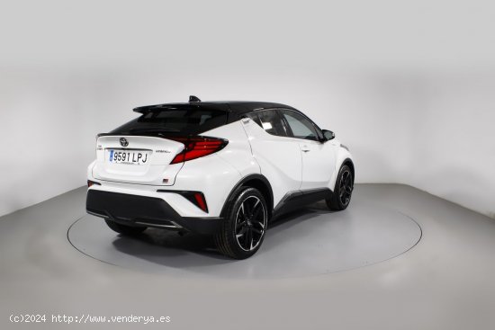 Toyota C-HR 2.0 VVT I-HYBRID GR SPORT AUTO 5P - 