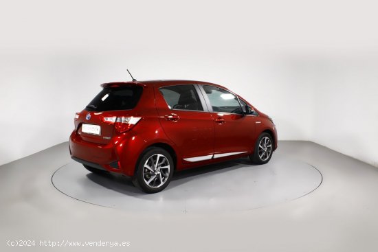 Toyota Yaris 1.5 VVT-I HYBRID ADVANCE AUTO 5P - 