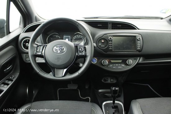 Toyota Yaris 1.5 VVT-I HYBRID ADVANCE AUTO 5P - 