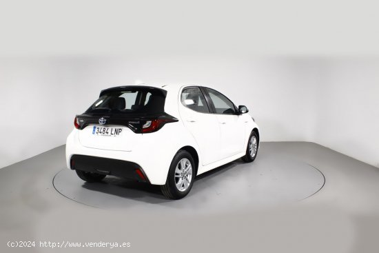 Toyota Yaris 1.5 VVT-I HYBRID BUSINESS PLUS 5P - 