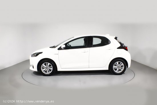 Toyota Yaris 1.5 VVT-I HYBRID BUSINESS PLUS 5P - 