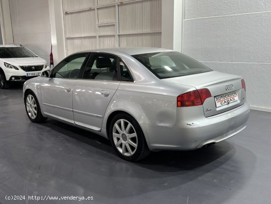 Audi A4 2.0 TDI 140cv - Gelves