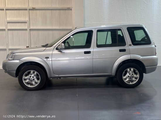 Land-Rover Freelander 2.5 V6 S Steptronic Excursion - Gelves