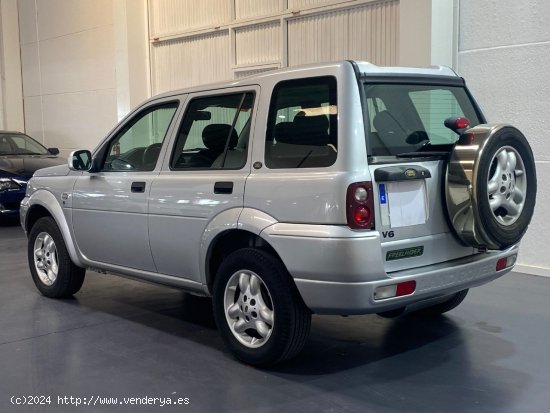 Land-Rover Freelander 2.5 V6 S Steptronic Excursion - Gelves