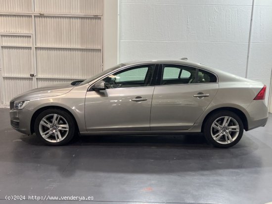 Volvo S60 2.0 D3 Momentum Auto - Gelves