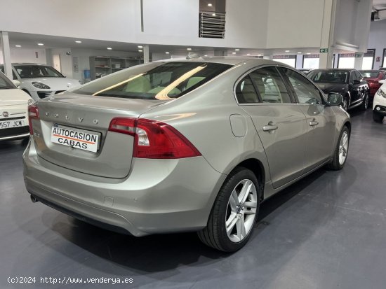 Volvo S60 2.0 D3 Momentum Auto - Gelves