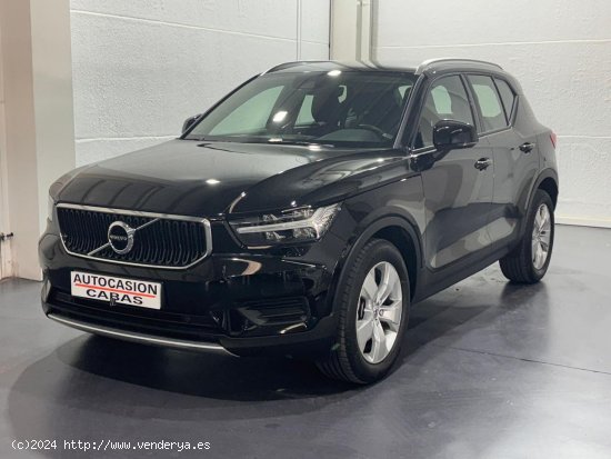 Volvo XC40 2.0 B3 G Core Auto - Gelves