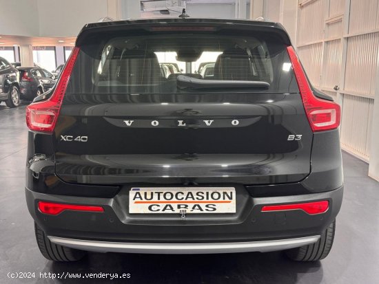 Volvo XC40 2.0 B3 G Core Auto - Gelves