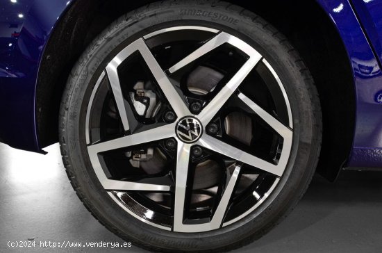 Volkswagen Golf  Connect 1.5 TSI DSG7 110 kW (150 CV) - 