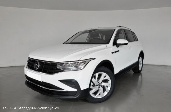  Volkswagen Tiguan Nuevo  Connect 1.5 TSI SG6 96 kW (130 CV) (AX13AX12) -  