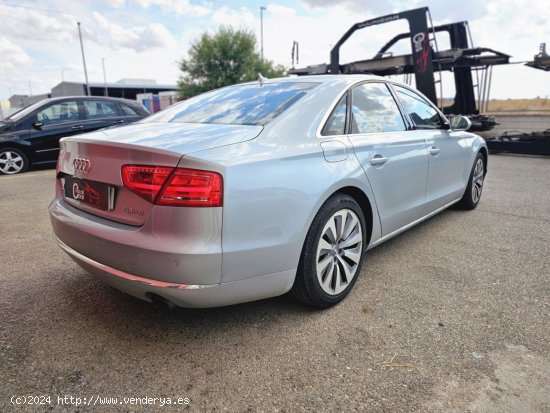 Audi A8 Hybrid Quattro - Daimiel