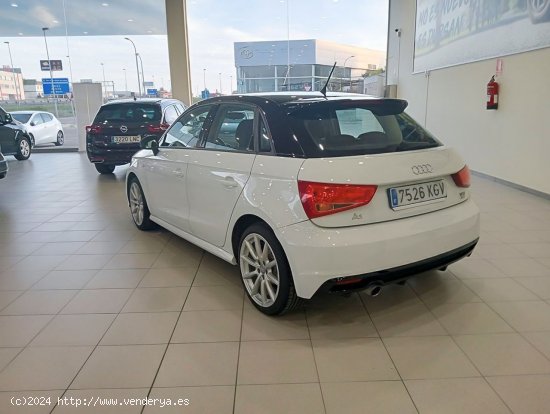 Audi A1   Attraction 1.0 TFSI 70kW Sportback - 