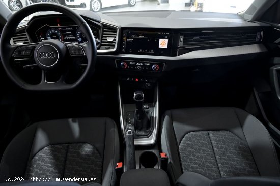 Audi A1   Sportback S line 35 TFSI 110kW S tronic - 