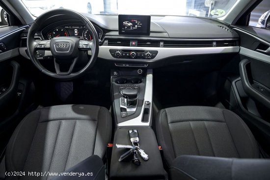 Audi A4   2.0 TDI 150CV S tronic - 