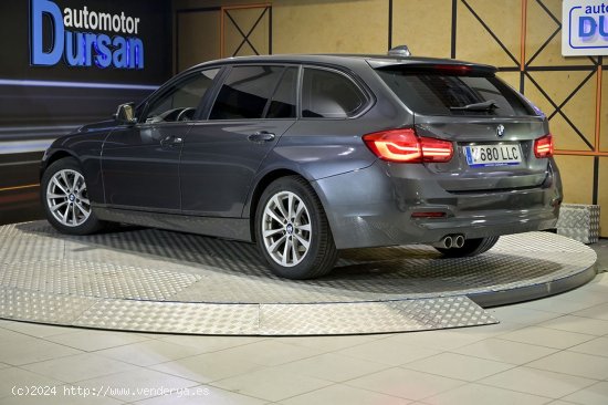 BMW Serie 3   320d Touring - 