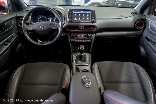 Hyundai Kona   1.0 TGDi Tecno 4x2 - 