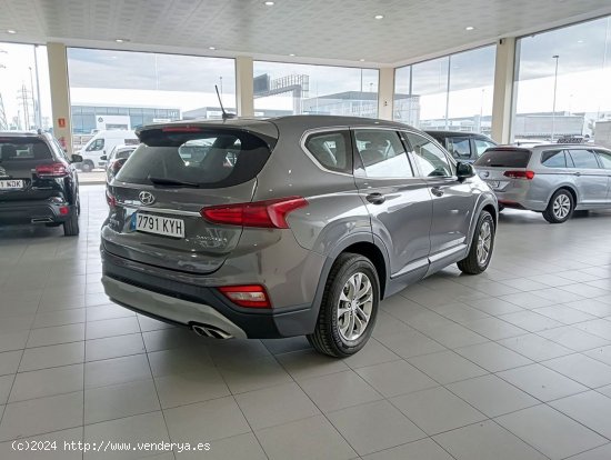 Hyundai Santa Fe   2.0 CRDi Essence 4x2 SR - 