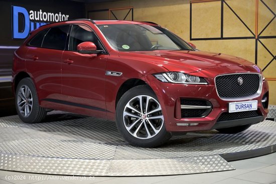 Jaguar F-Pace   2.0L i4D AWD Automatico Pure - 