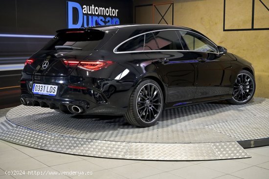 Mercedes CLA    MercedesAMG 35 4MATIC Shooting Bra - 