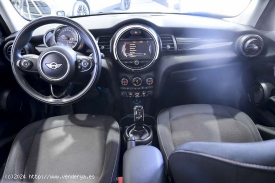 MINI Cooper  COOPER D 5 PUERTAS - 