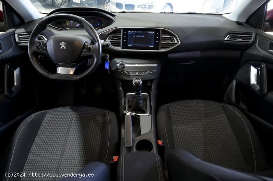 Peugeot 308   5P Active BlueHDi 100 SS - 