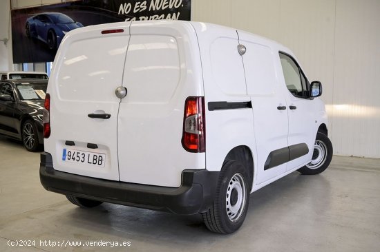 Peugeot Partner   Premium Standard 600kg BlueHDi 55kW - 