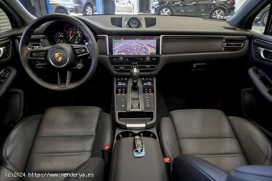 Porsche Macan - 