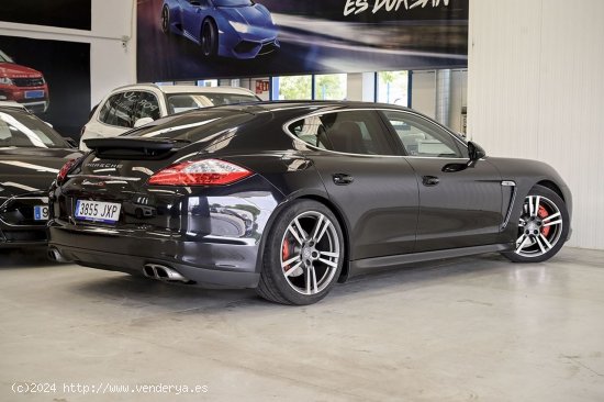 Porsche Panamera   4S - 